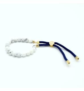 Pulsera de hilo azul marino de Khaulita Blanca