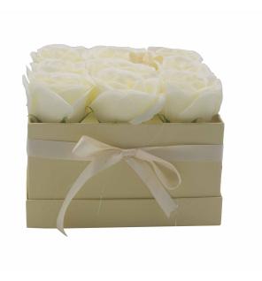 Caja de Regalo - Flor de Jabón 9 Rosas Crema - cuadrado