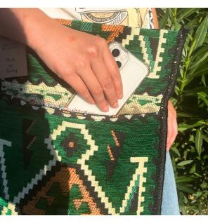 Bolso bandolera de fiesta Kilim verde esmeralda