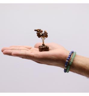 Mini árbol de piedras preciosas sobre base de madera - Ojo de tigre (15 piedras)