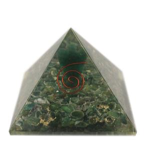 Lrg Orgonite Pirámide 70mm - Angelo