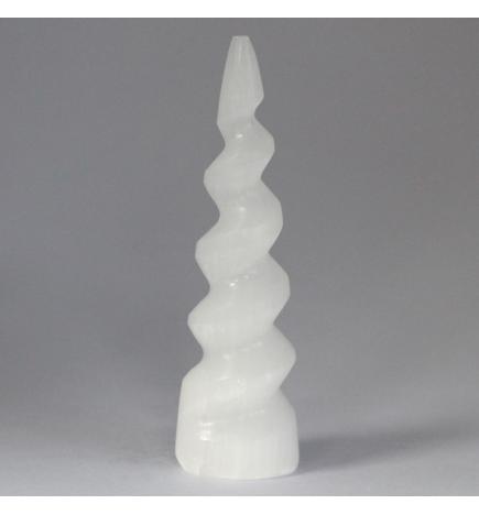 Torre de Cuerno de Unicornio Espiral de Selenita - 15 cm