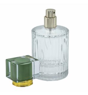 Frascos de vidrio para perfume con pulveridaor y tapa verde 50 ml