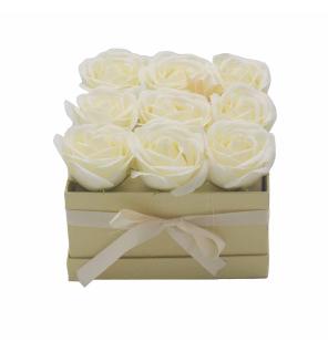 Caja de Regalo - Flor de Jabón 9 Rosas Crema - cuadrado