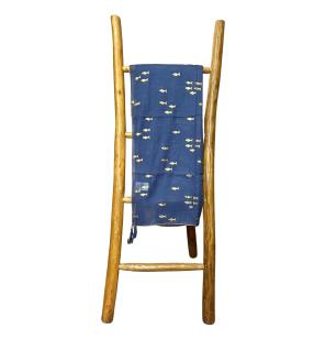 Colección Nómada Sari Mediterráneo - Pareo - Diseño de Peces en Azul Marino y Oro