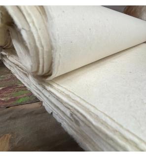 Lokta Papel de envolver hecho a mano - Papel Liso 5gms