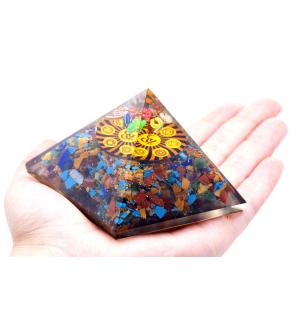 Pirámide de Orgonita Lrg 70mm - Gemas Chakra - Om Chakra - 70 mm