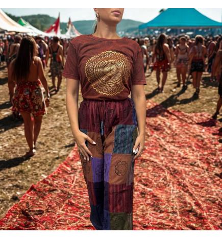 Camiseta Nomad Sari Mediana - Chakra - Granate