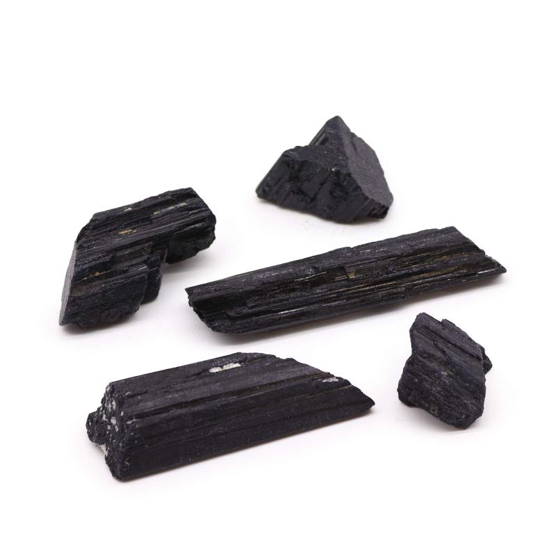 Ejemplares minerales - Turmalina india 1 kg (aprox. 20-30 piezas - 5-10 cm)